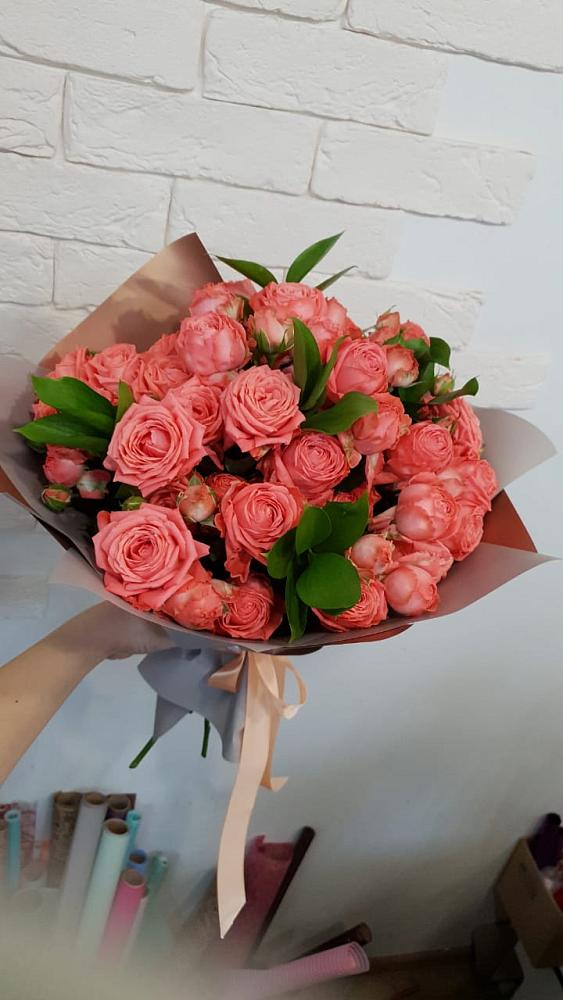 Букет цветов из: Розы в Каргате