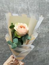 Букет цветов из:  Розы в Каргате