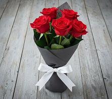 Букет 5 Красных роз Эдлесс Лав #REPLACE_PRED# Каргате