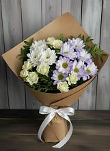 Букет цветов из:  Хризантемы и Розы в Каргате