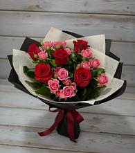 Букет цветов из:  Розы в Каргате