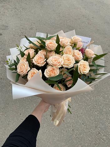 Букет Кремовые розы Латте в Каргате