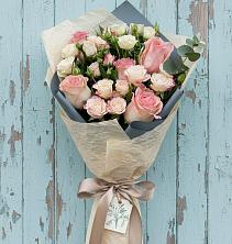 Букет цветов из:  Розы в Каргате