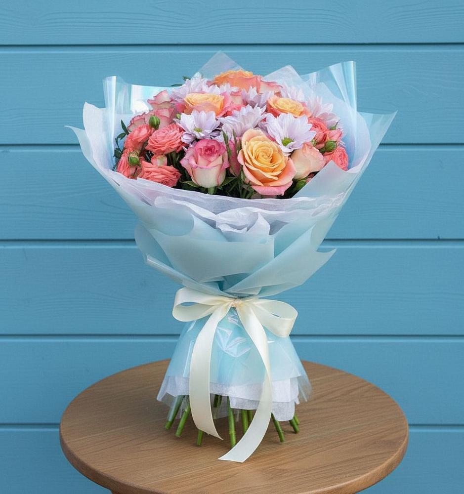 Букет цветов из: Хризантемы и Розы в Каргате